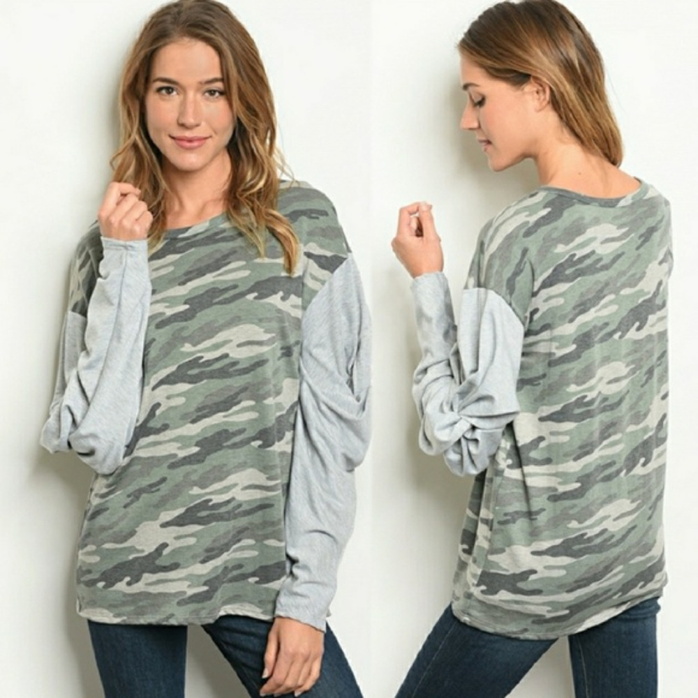 LAST ONE NWOT Grey Camoflauge Long Sleeve Tunic